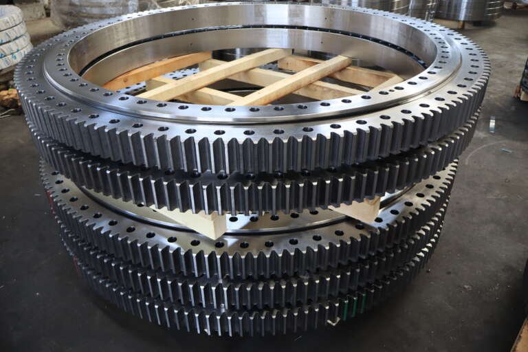 IMG_0321 - LIYUAN DRIVE Common causes of slewing bearing failure